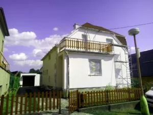 Čištění a nátěr fasády
