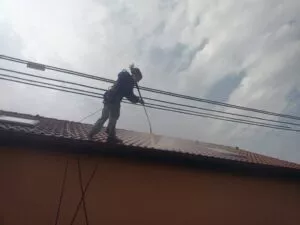 Vyčištění střechy Bramac