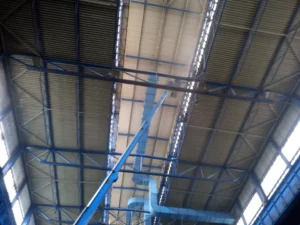 Čištění haly ZVU Hradec Králové