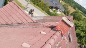 Renovace střešní krytiny Bramac