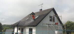 Čištění a mytí taškových střech BRAMAC